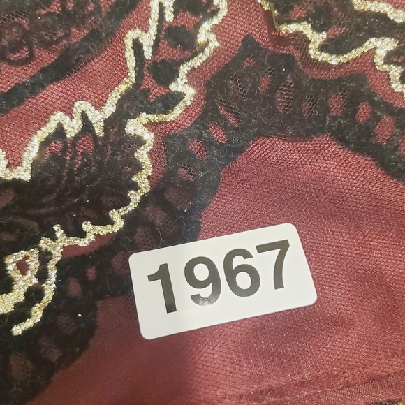 Red velvet Baby Girls Formal dress fits 6-12M - Picture 8 of 8